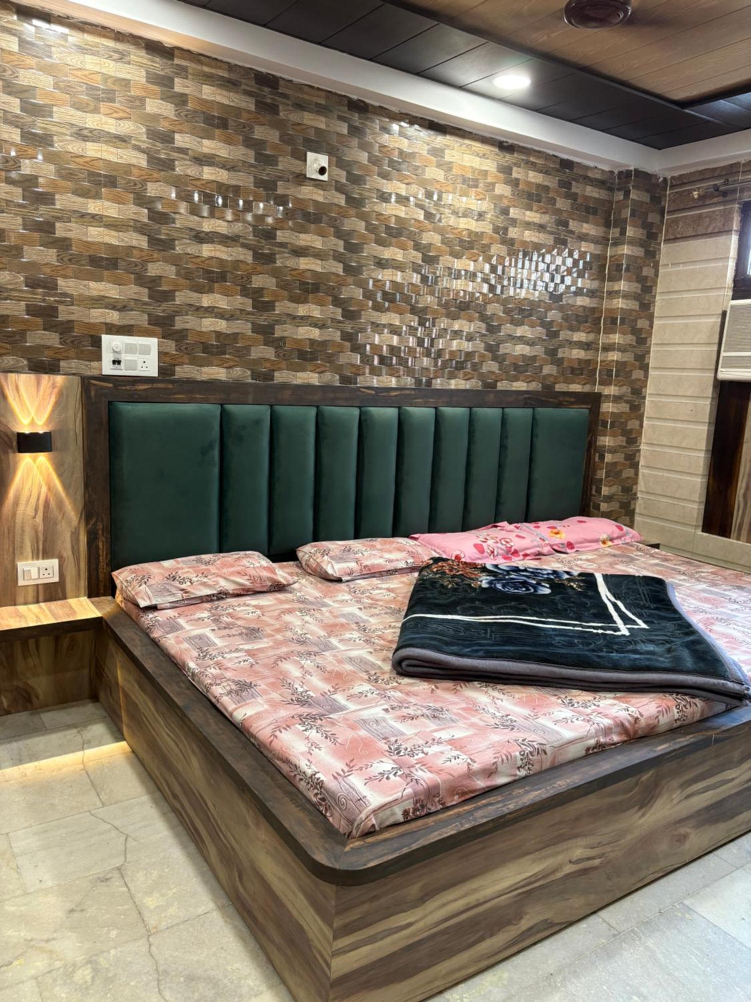 Dream Land Hotel 贾姆穆 外观 照片
